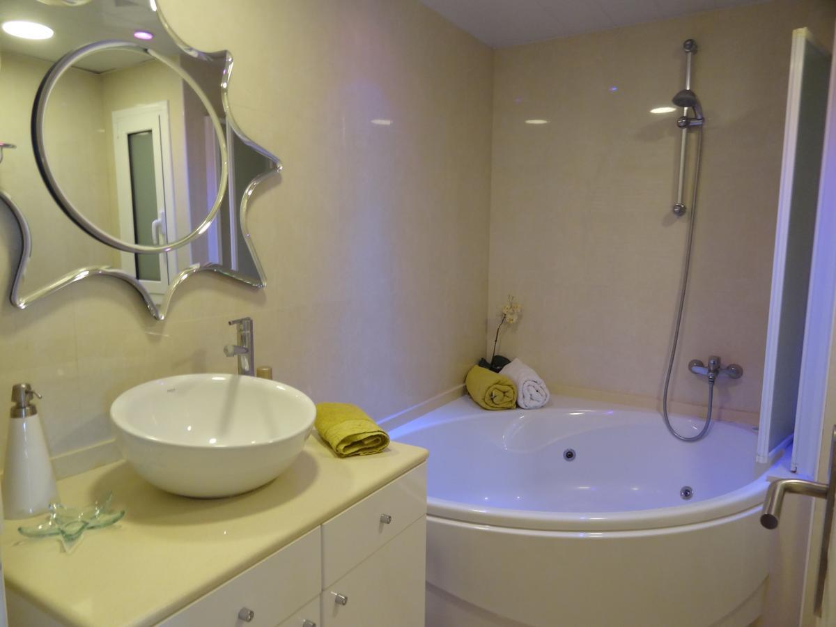 Ground Floor Sea View Apartment Sitges Exterior photo